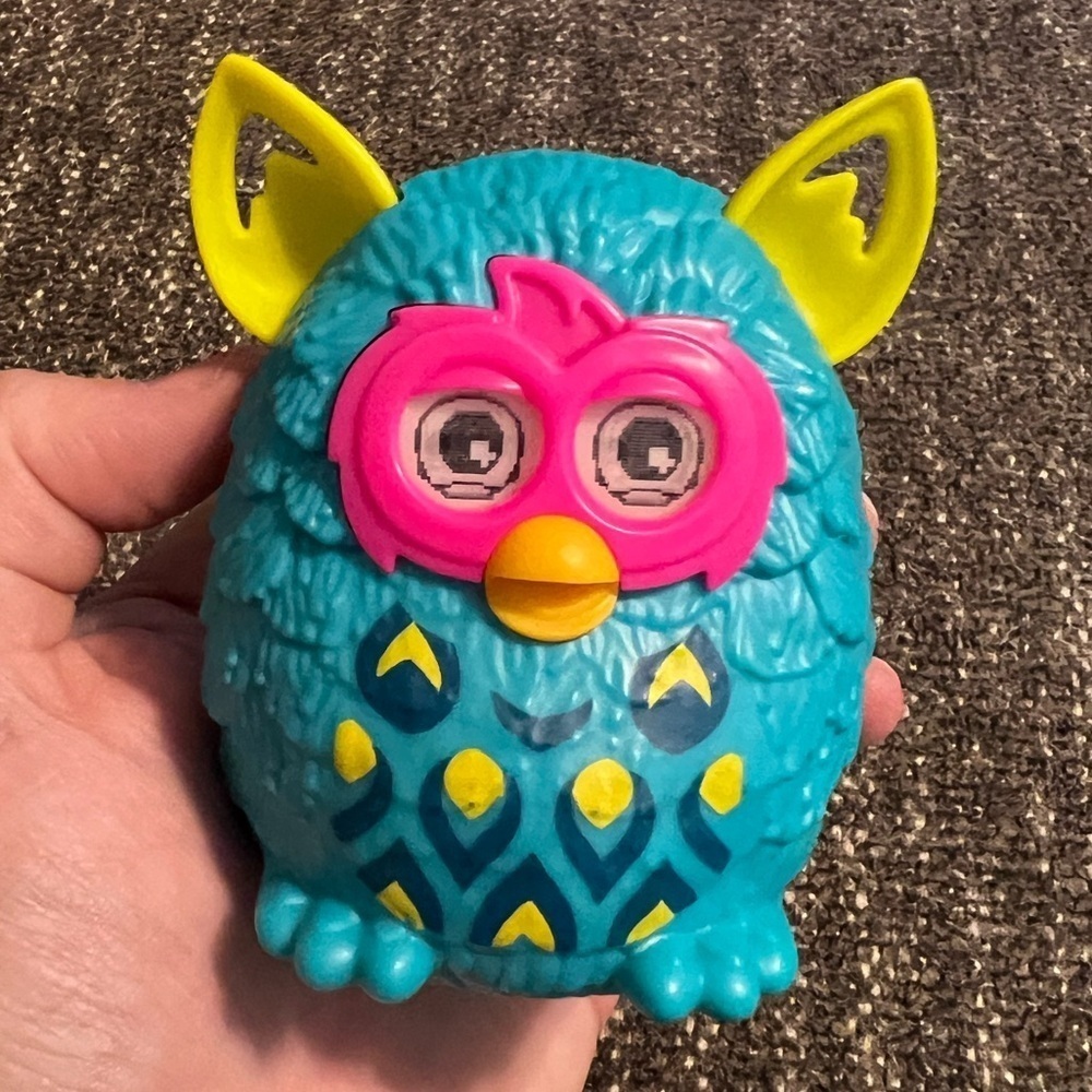 Furby Rocking McDonalds Happy Meal Toy Teal Blue 2013